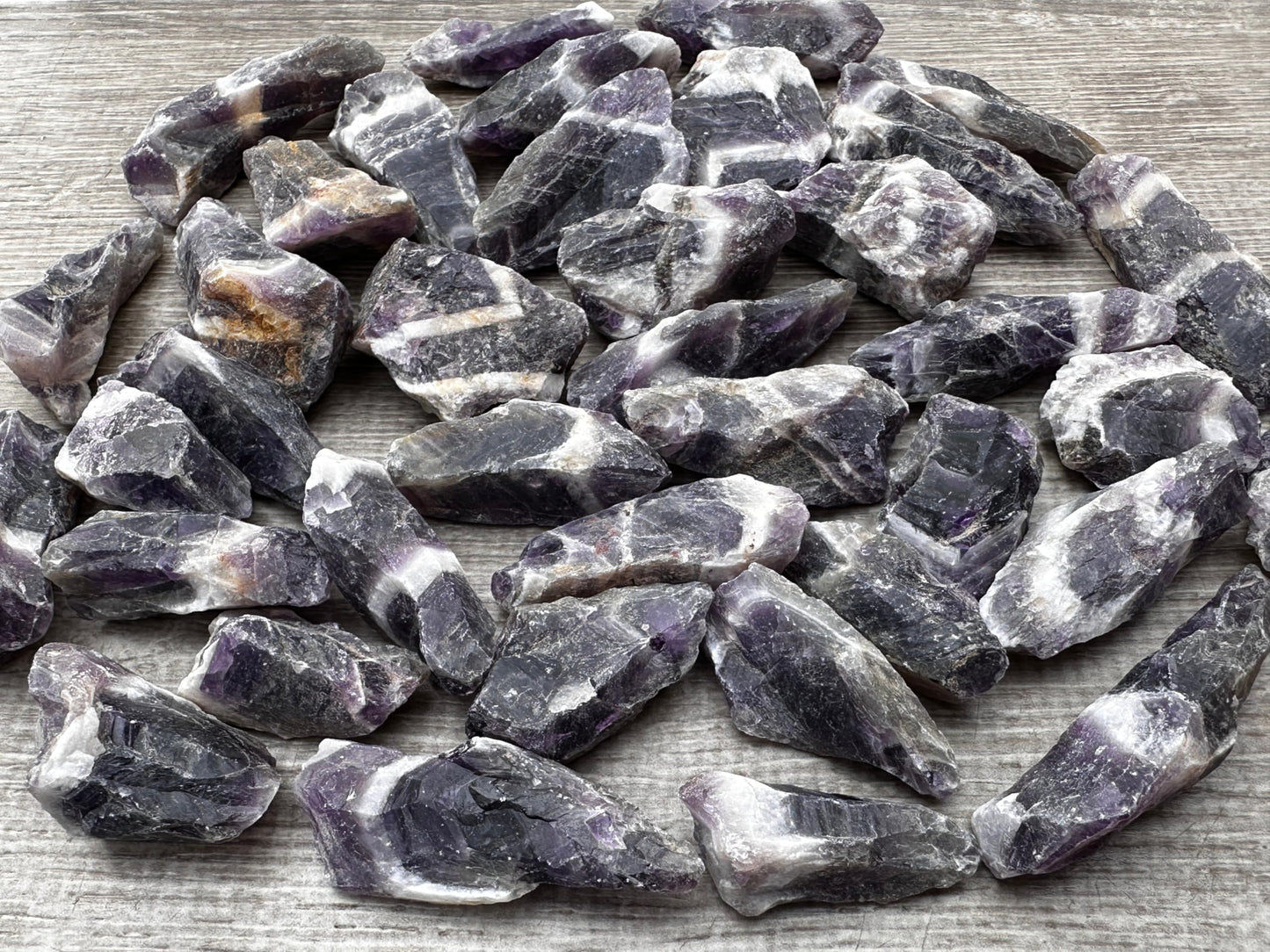 GAF TREASURES Wholesale Raw Chevron Amethyst Crystals, Natural Chevron Amethyst Stone, Natural Rough Chevron Amethyst Crystals, Chevron Amethyst Healing Crystals (Chevron Amethyst, 0.5 Pound)