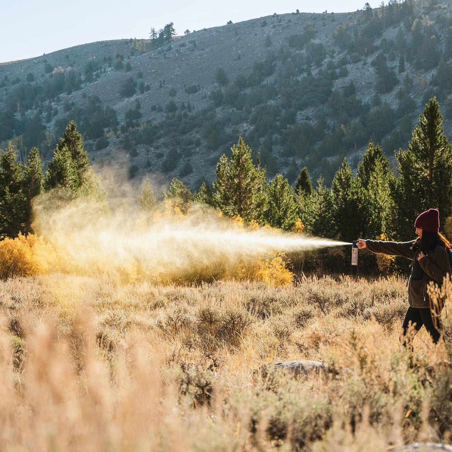 SABRE Frontiersman 7.9 fl oz. Bear Spray, Maximum Strength 2.0% Major Capsaicinoids, Powerful 30 ft. Range Bear Deterrent, Outdoor Camping & Hiking Protection, Quick Draw Holster & Multipack Options