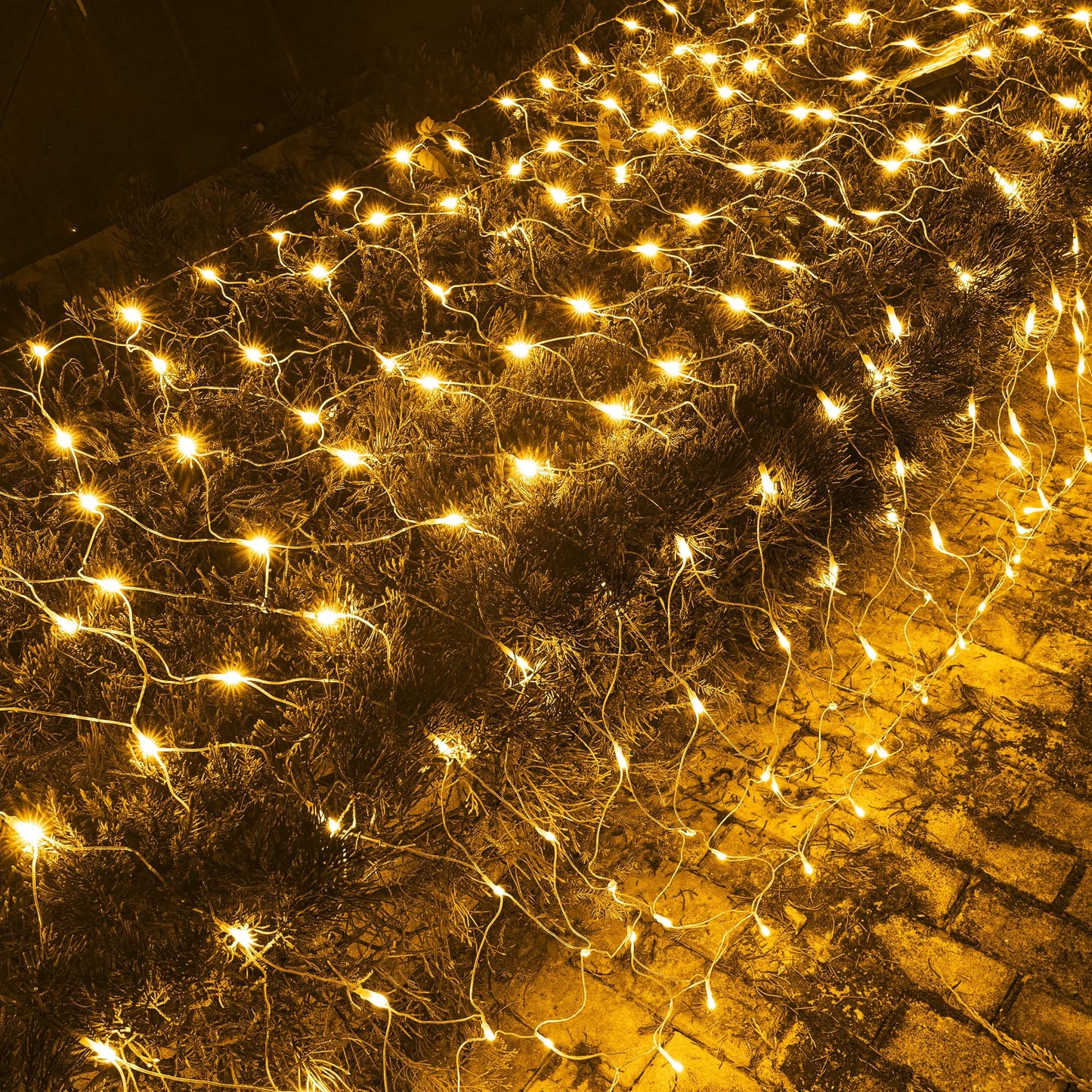 Dazzle Bright Christmas 360 LED Net Lights, 12FT x 5 FT Connectable Waterproof String Lights with 8 Modes, Christmas Decorations for Indoor Outdoor Xmas Party Yard Garden Decor (Warm White)