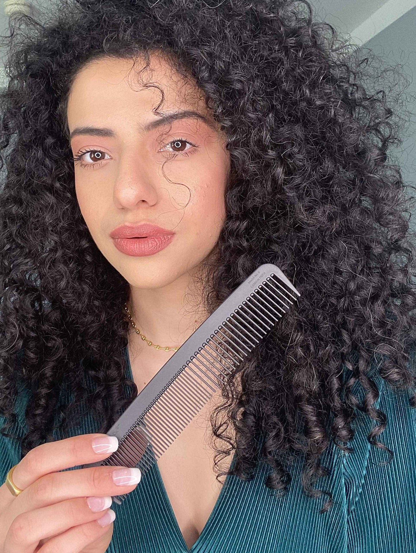 Chicago Comb Model 6 Carbon Fiber Comb + Dublin Black Horween leather sheath, Made in USA, ultimate styling comb, for men & women, smooth strong & light, anti-static, American-made leather case