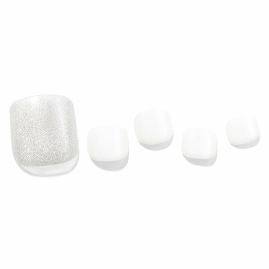 [K-Beauty] Dashing Diva Magic Press Premium Mani/Pedi White Prism (NO LED Lamp Required)