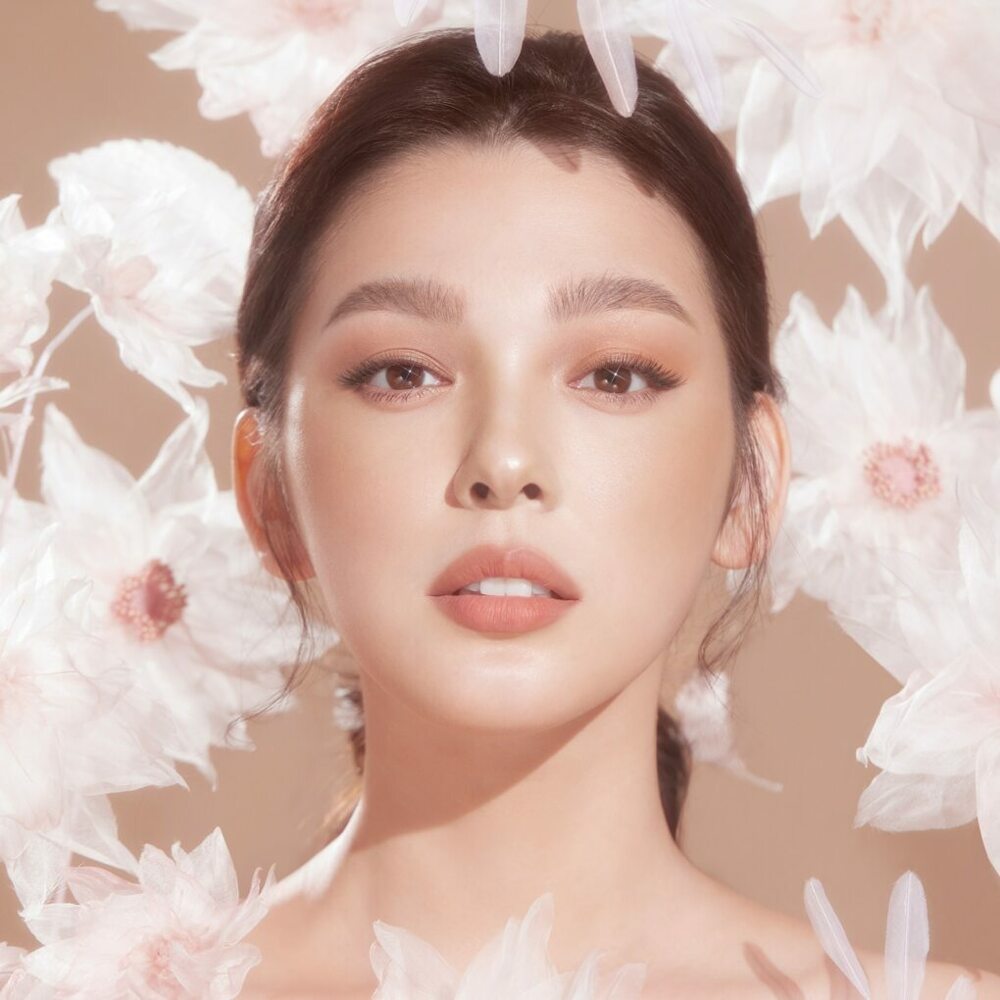 [K-Beauty] DEAR DAHLIA Blooming Edition Garden Of Light Palette 9.7g